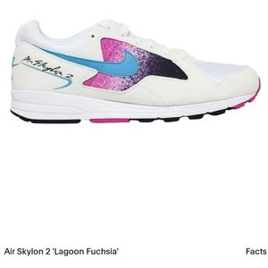 Mens Nike Air Skylon 2 size 9